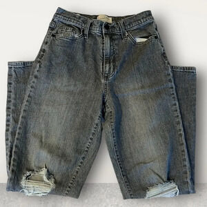 Universal Threads size 2 /26R vintage straight leg jeans washed gray distressing
